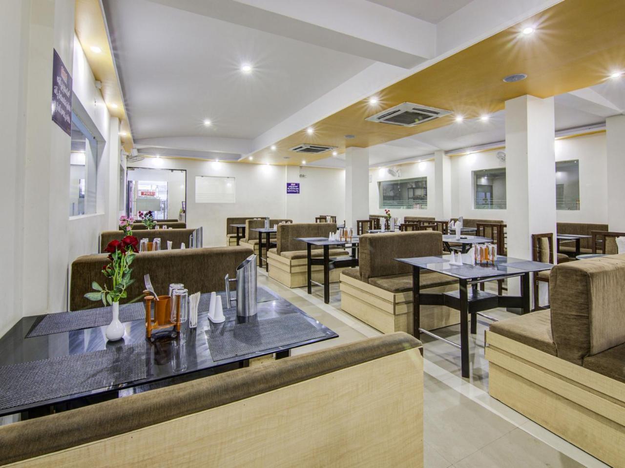 Oyo 5362 Hotel Spar Grand Višákhapatnam Exteriér fotografie